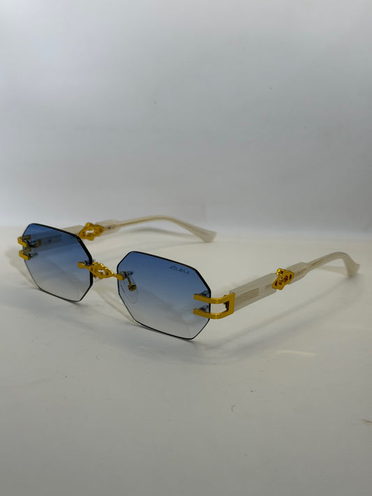 TERANA D White