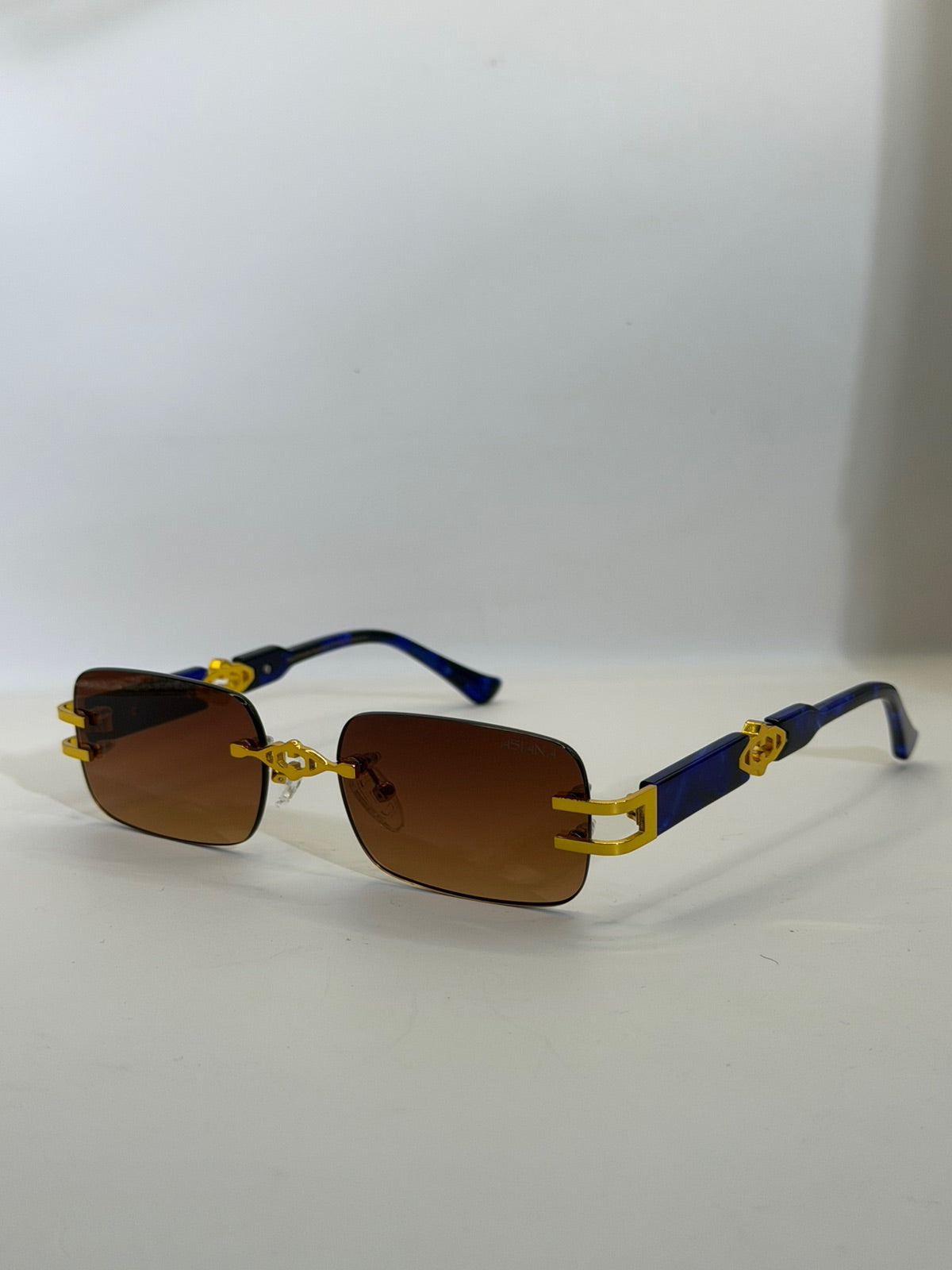 TERANA M Blue